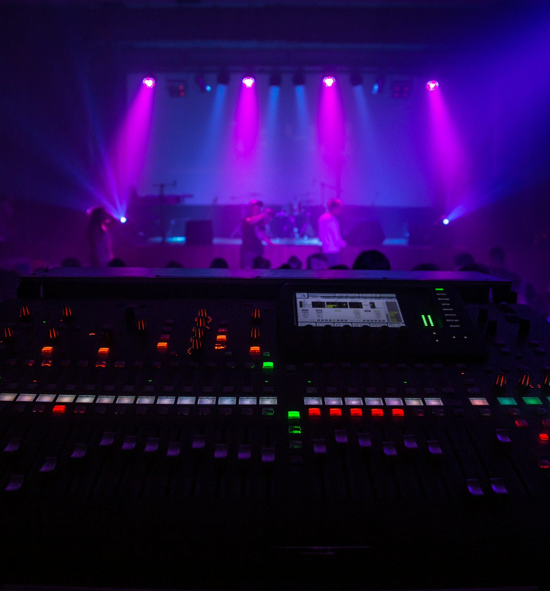 digital mixing console as a concert